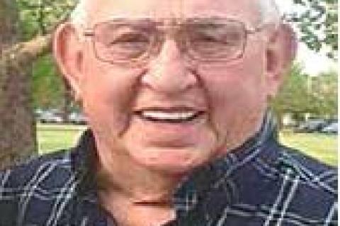 Service held for Kenneth Lee