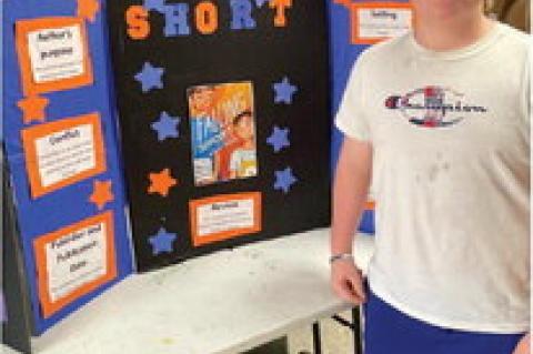 Mrs. Williams Class Hosts Reading Fair