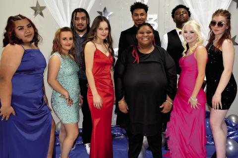 Graham-Dustin Students Attend Prom