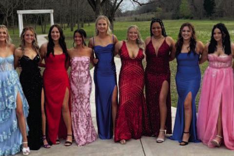 Stuart Lady Hornet Softball Team Attends Prom