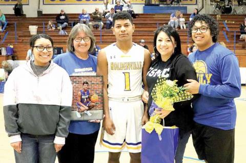 Holdenville Seniors honored