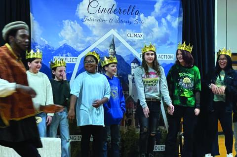 “CINDERELLA INTERACTIVE: A LITERARY PLAY” VISITS MOSS SCHOOL