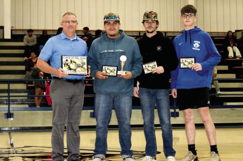 Mark Turner, Mark Qualls Named Coaches of the Year in Little River Conference