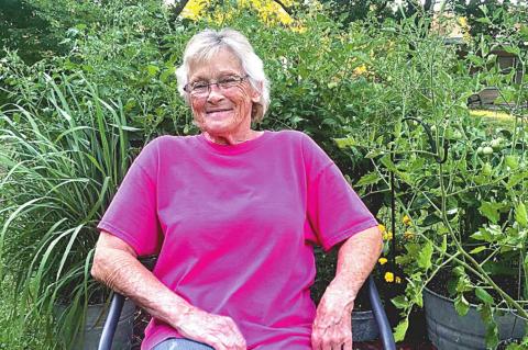 Sue Wilbourn’s amazing yard full of beautiful flowers and plants