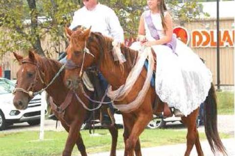 Weleetka Pride Day Parade