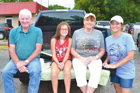 Patriots gather in Calvin to celebrate 4th!