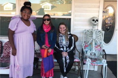 Khloe Fish, Abby Mouser, and Toni Carpenter