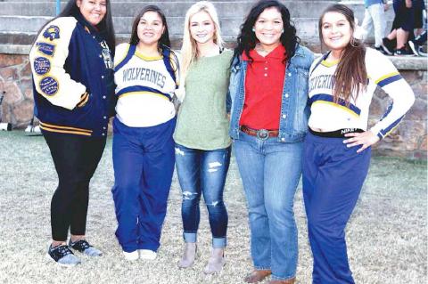 2019 SOFTBALL SENIORS—Amanda Factor, Ali’jah Bowen, Carley Tatum, Randy West and Agnelina House.