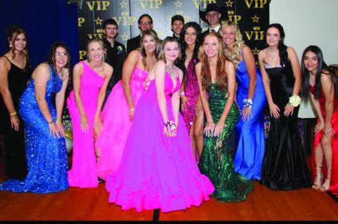 MOSS SENIORS ENJOY 2024 PROM