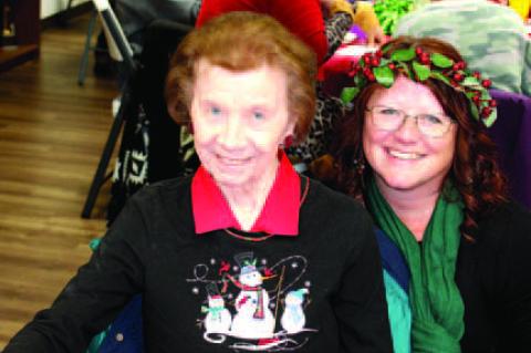 Large crowd enjoys Atwood Christmas