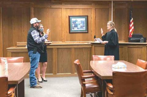 Coal Dilday sworn in as District 2 Commissioner