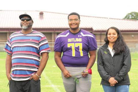 Weleetka Seniors honored