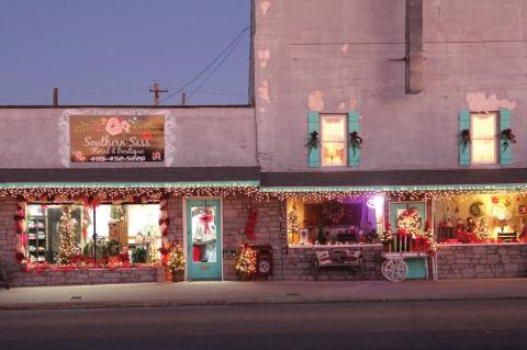 It’s Christmastime in Wetumka!